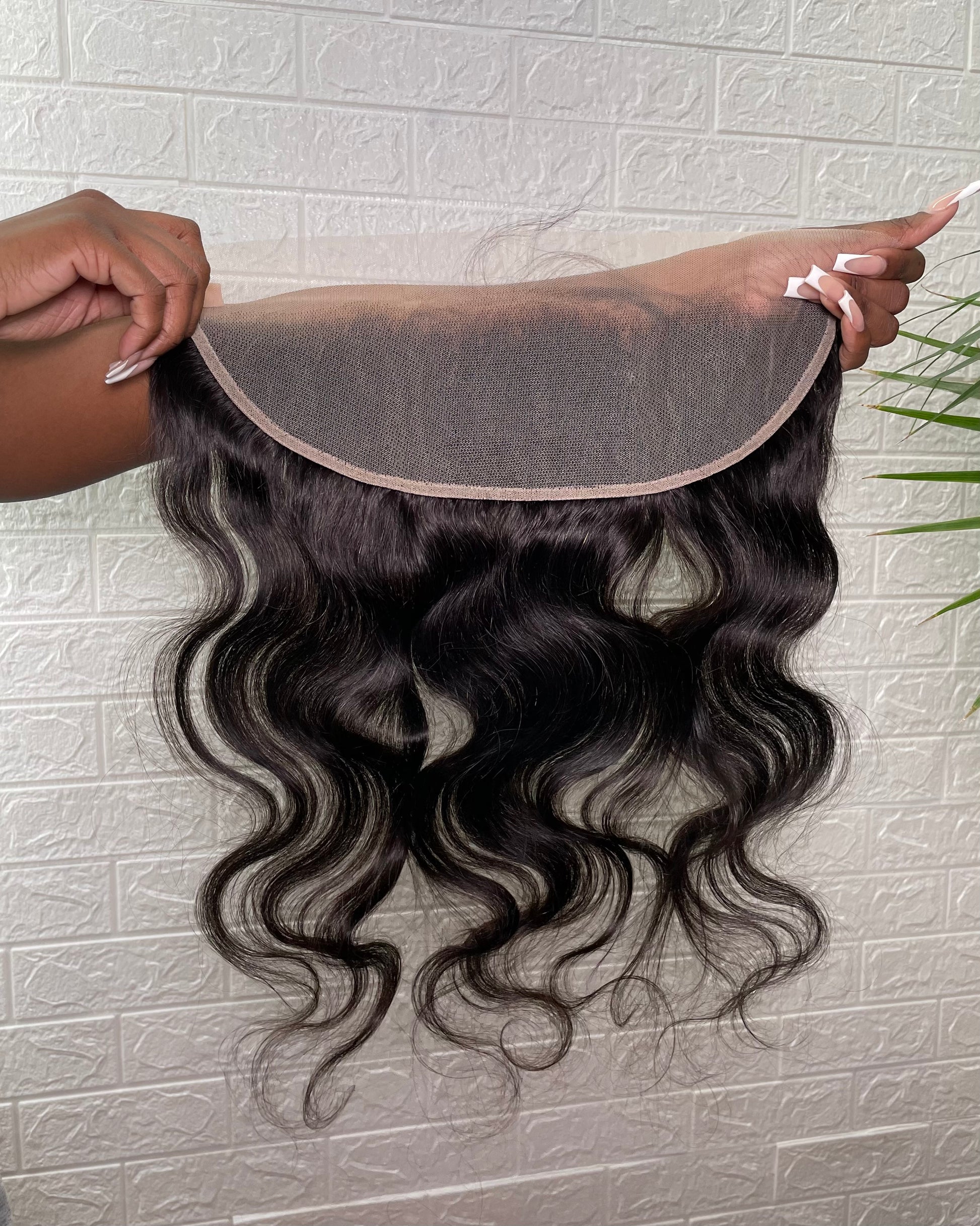 13x4 transparent Lace Frontal - body wave back